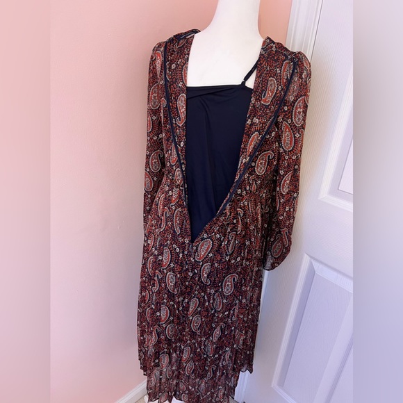 Brad new. Perfect dress for Christmas Eve - Picture 8 of 8